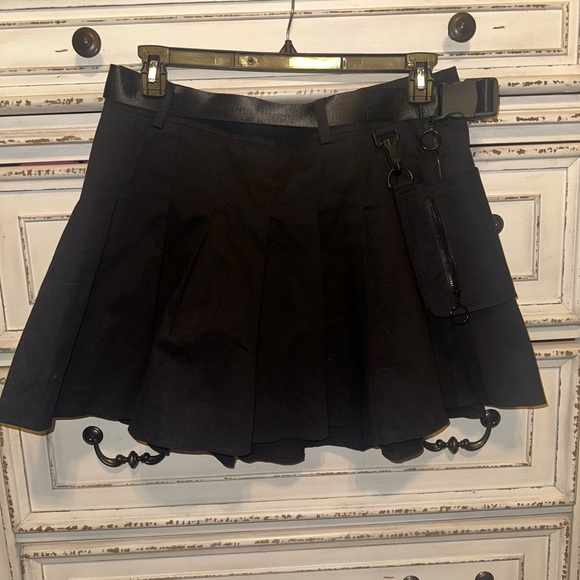 Dolls, kill current mood, cargo skirt! - Picture 1 of 3
